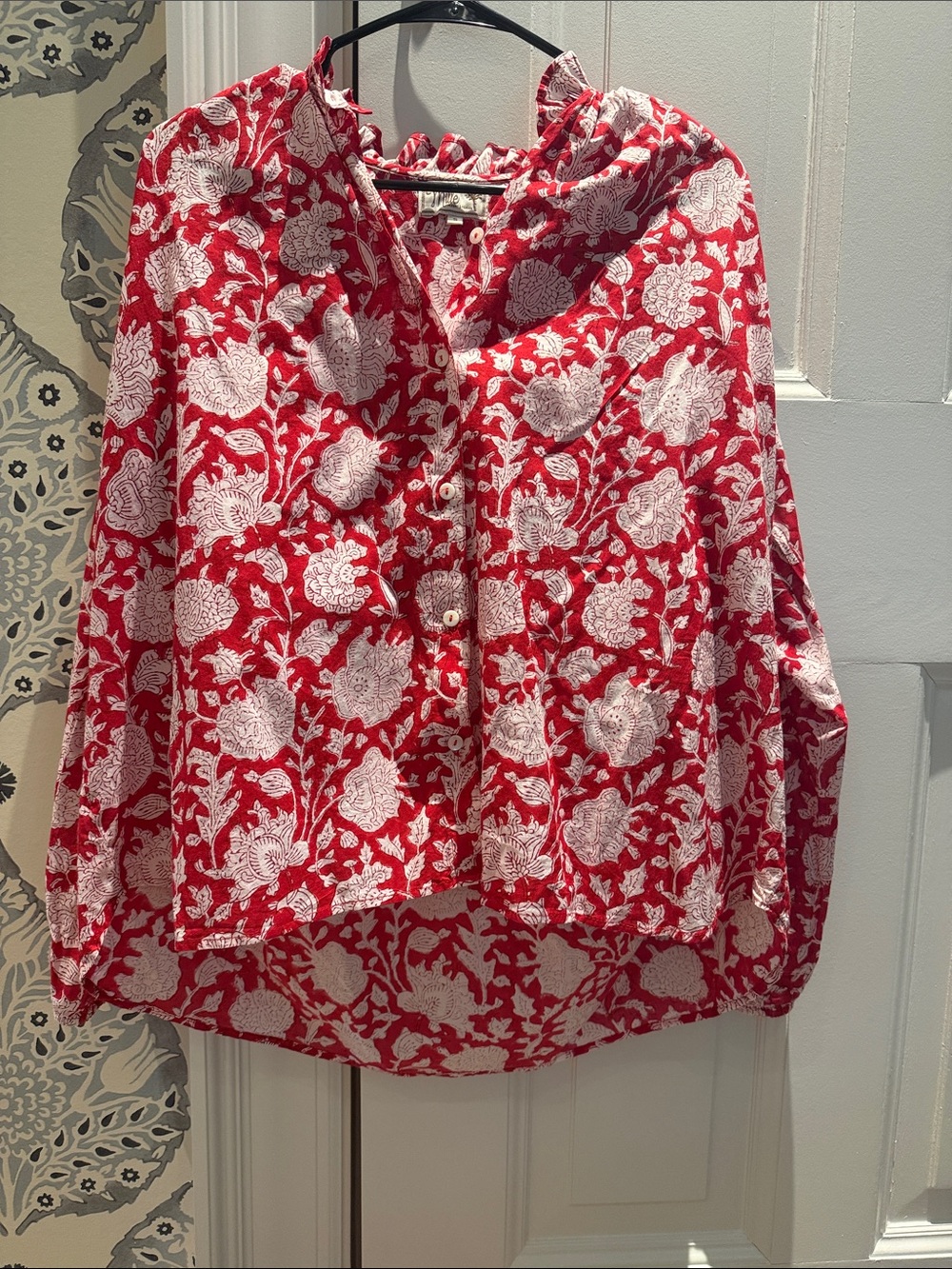 Women's Red Floral Button-Front Shirt